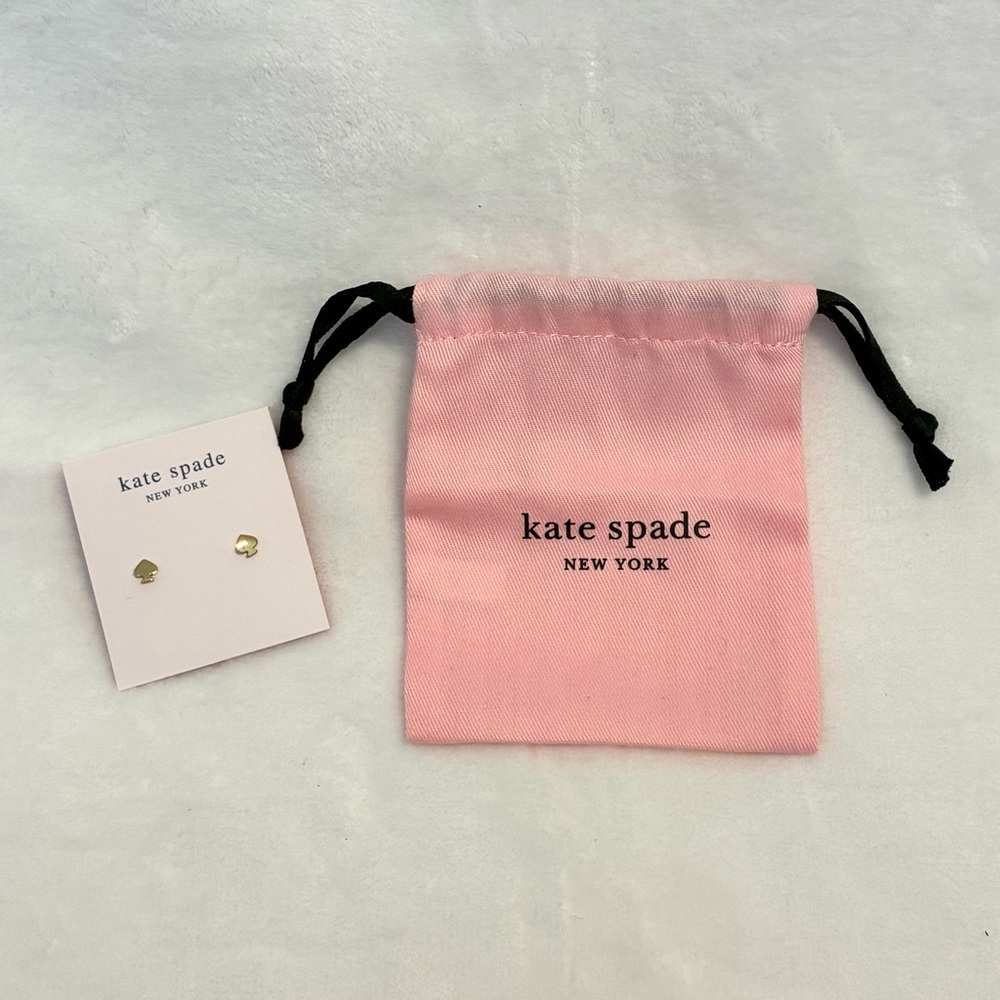 NWT Kate Spade Everyday Spade Metal Studs Gold Tone with Dustbag